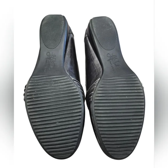 Life Stride Women's Metallic Gray Loafers Size 9 - Picture 3 of 8